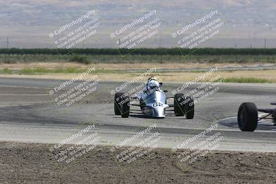 media/Jun-01-2024-CalClub SCCA (Sat) [[0aa0dc4a91]]/Group 4/Race/